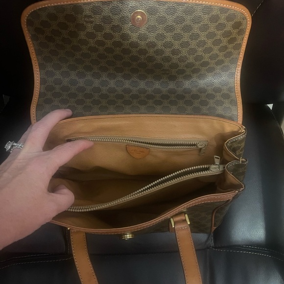 Celine Macadam Shoulder Bag - Picture 4 of 11